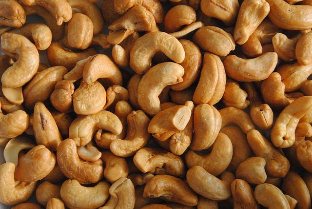 Cashew Nut Allergy: What You Need to Know - Check My Body Health USA